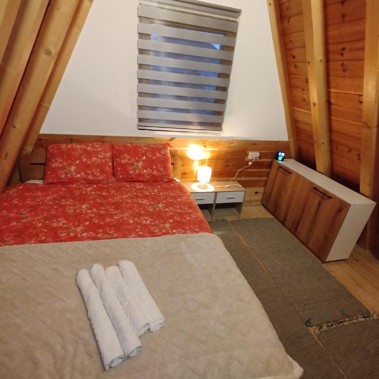 Lili home - Two-Bedroom House - 17