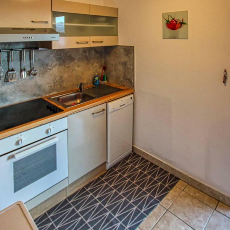 Panorama-Ferienwohnung Isser - Apartment mit 2 Schlafzimmern und Bergblick - 9