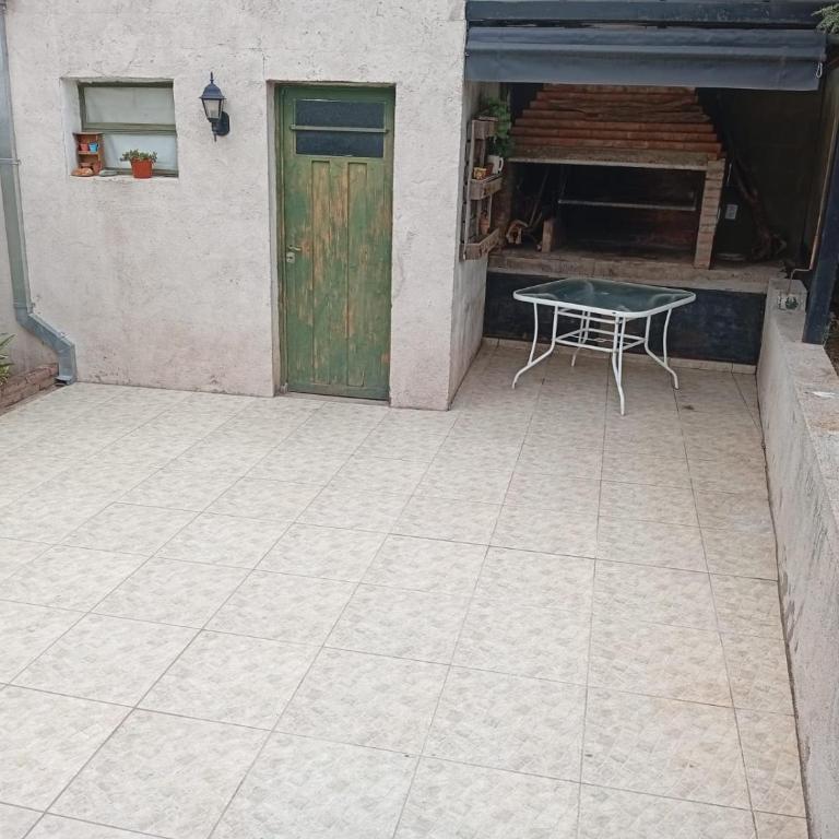 Casa centrica - Two-Bedroom House - 14