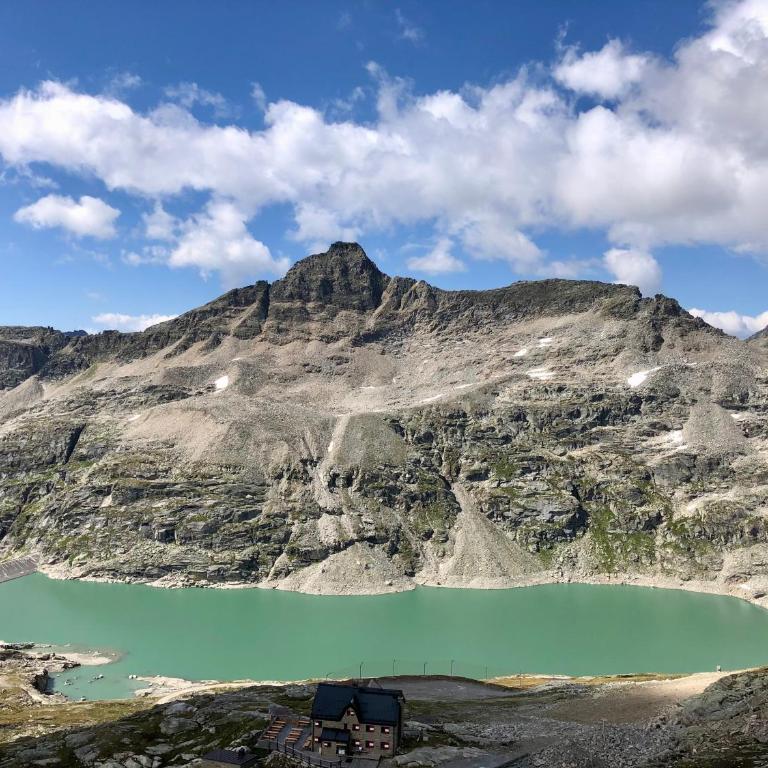 Berghaus Wanderlust - Apartment mit 3 Schlafzimmern und Balkon - 51
