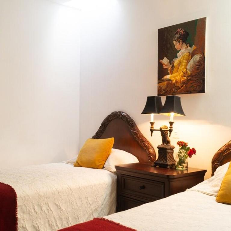 Casa Colibri - 1 block from Paseo de Montejo, Centro - Two-Bedroom House - 9
