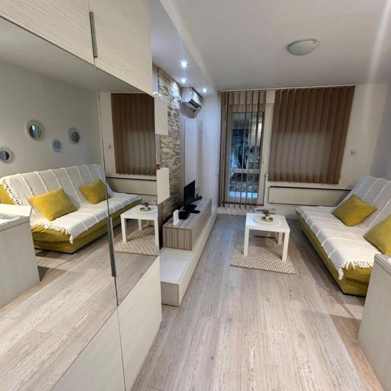 Relax Apartment - Apartman sa Pogledom na Vrt - 1