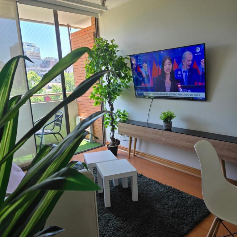 Amplio y central Departamento Familiar - Family Two-Bedroom Apartment with View - 2