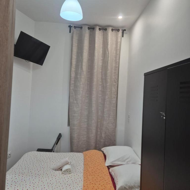 hôtel des reformés - Chambre Double avec Salle de Bains Privative - 2