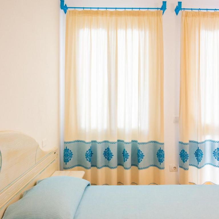 Bright accommodation in Orosei - Apartment - 10
