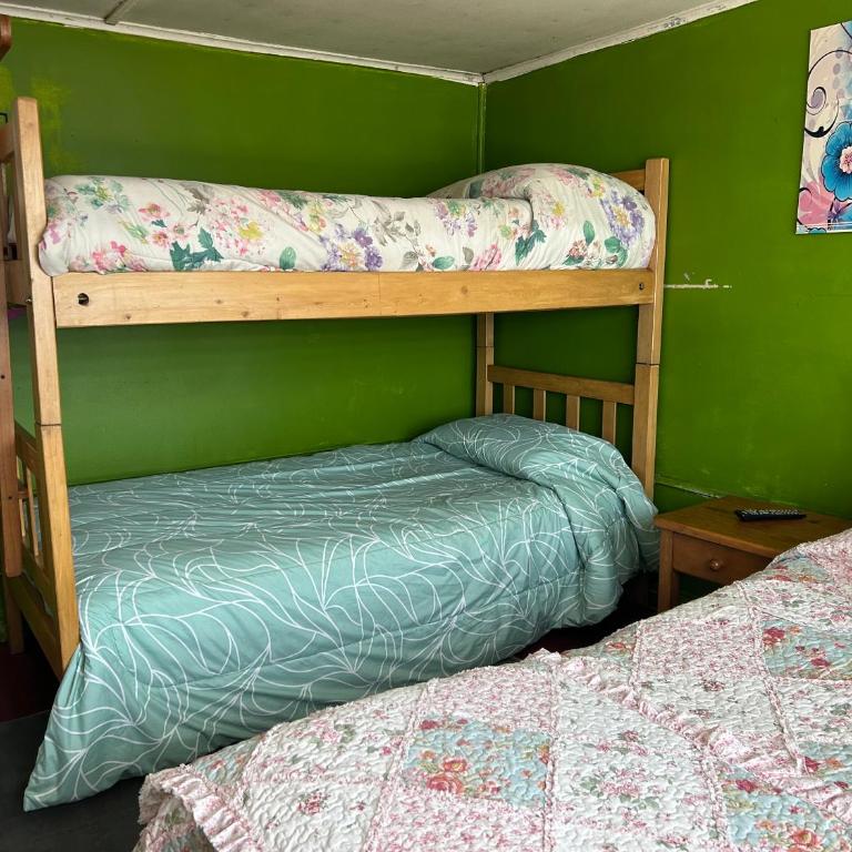 Hostal del Sur - Comfort Quadruple Room - 4