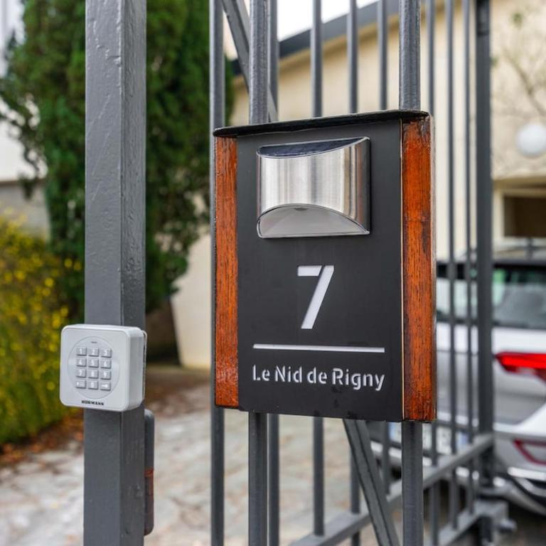 Le Nid de Rigny avec terrasse et place parking ext - Apartment mit 1 Schlafzimmer - 10