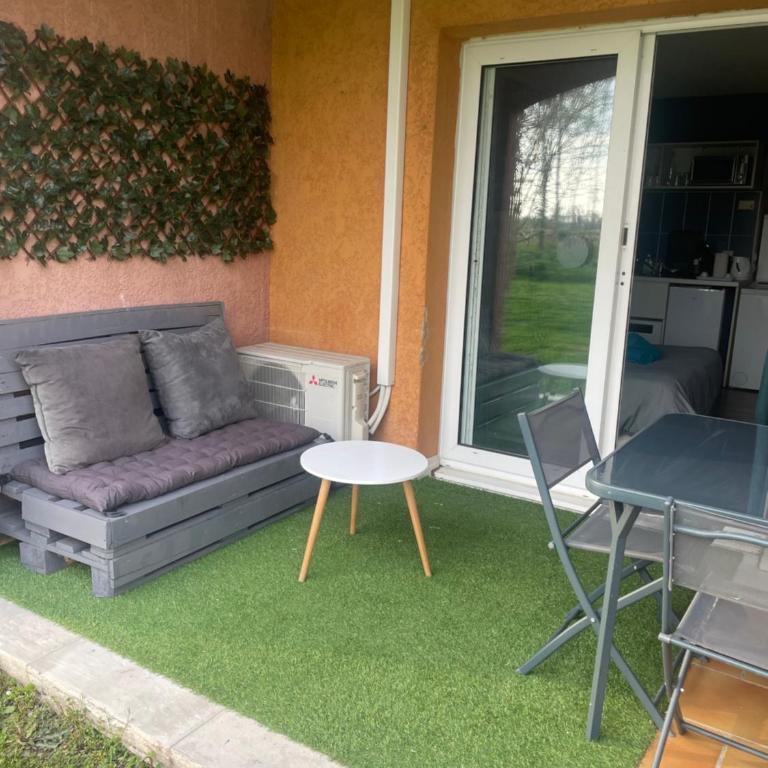 Studio 24 m2 - Hameaux de Camargue - village 9 - 13200 Arles - One-Bedroom Apartment - 8
