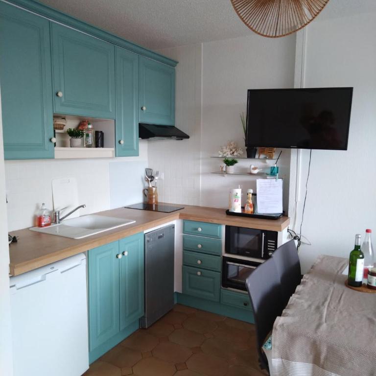 Appartement bord de mer avec vue port - Two-Bedroom Apartment - 6