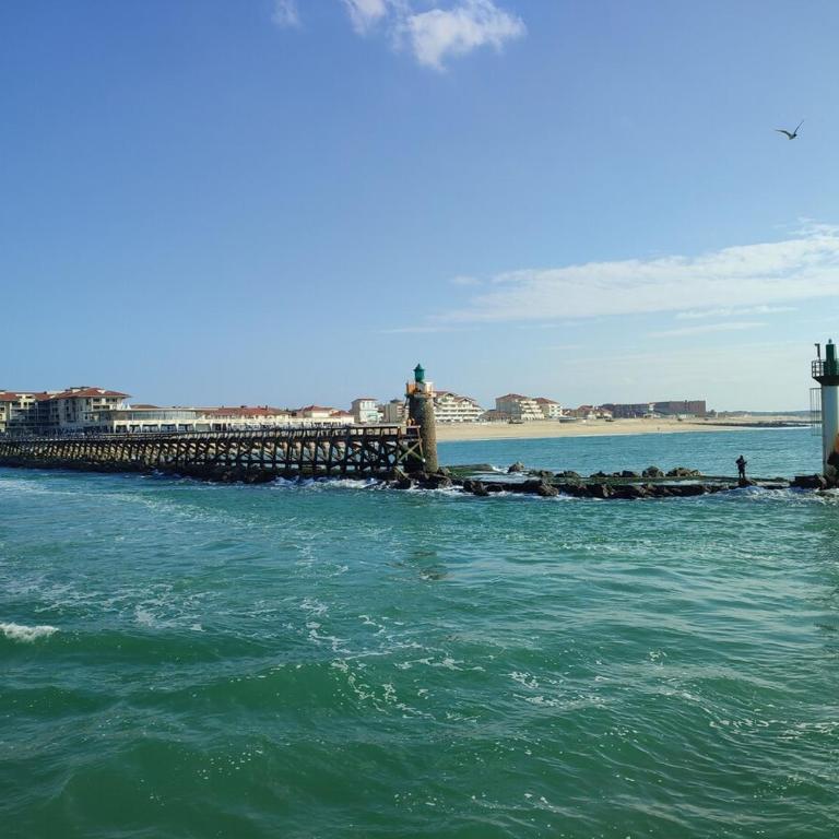 Appartement bord de mer avec vue port - Two-Bedroom Apartment - 16
