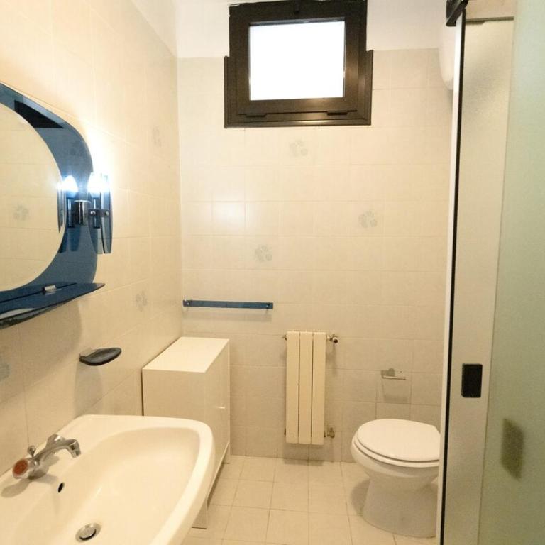 Chill in Pisa - Comfort and Large Spaces - Three-Bedroom Apartment - 18