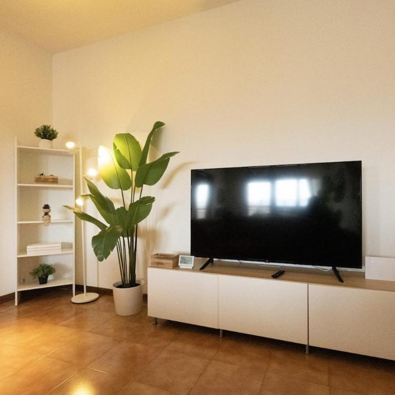 Chill in Pisa - Comfort and Large Spaces - Three-Bedroom Apartment - 21