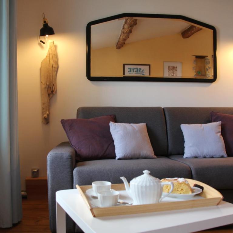 2 pièces lumineux style loft dans le quartier haut - Apartment mit 1 Schlafzimmer - 2