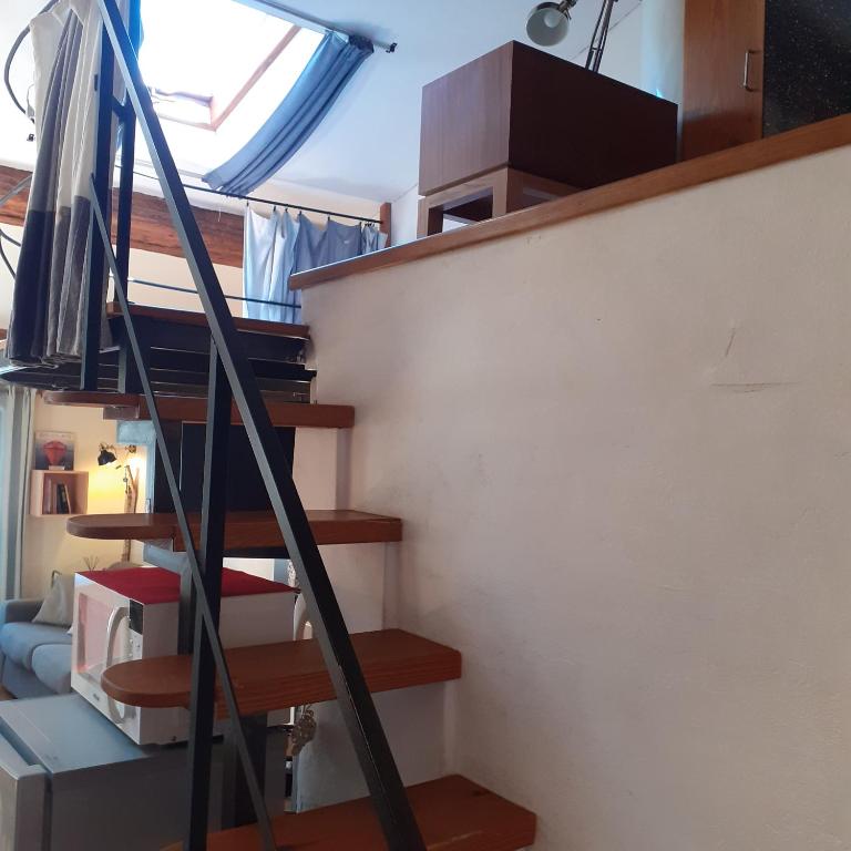 2 pièces lumineux style loft dans le quartier haut - Apartment mit 1 Schlafzimmer - 16