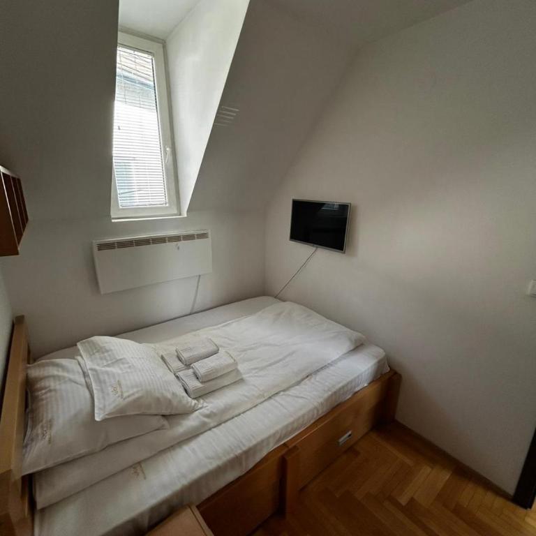 Ema A2 Kraljevi Čardaci - Two-Bedroom Apartment - 31
