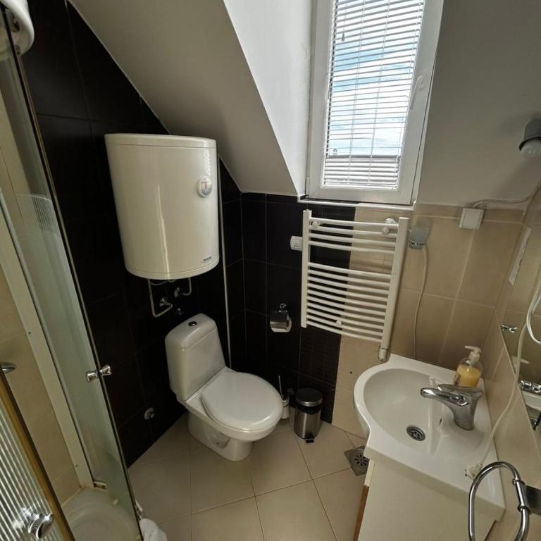 Ema A2 Kraljevi Čardaci - Two-Bedroom Apartment - 34