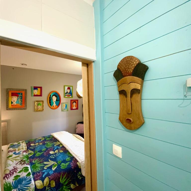 Domaine Ô Clair de Lune - Chambres d'Hôtes et Gîtes à Sarlat - Accès Cité Médiévale 5 minutes à pied - Parking - SPA & Massages en option - Piscine de saison - Maison 1 Chambre - 8
