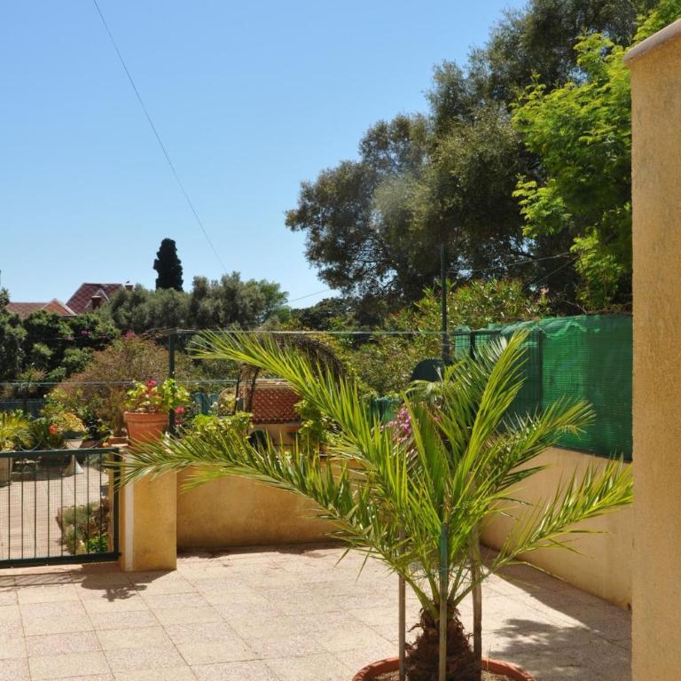 T2 avec terrasse fermée aperçu mer calme colline proche plages Almanarre - Appartamento con 1 Camera da Letto - 11