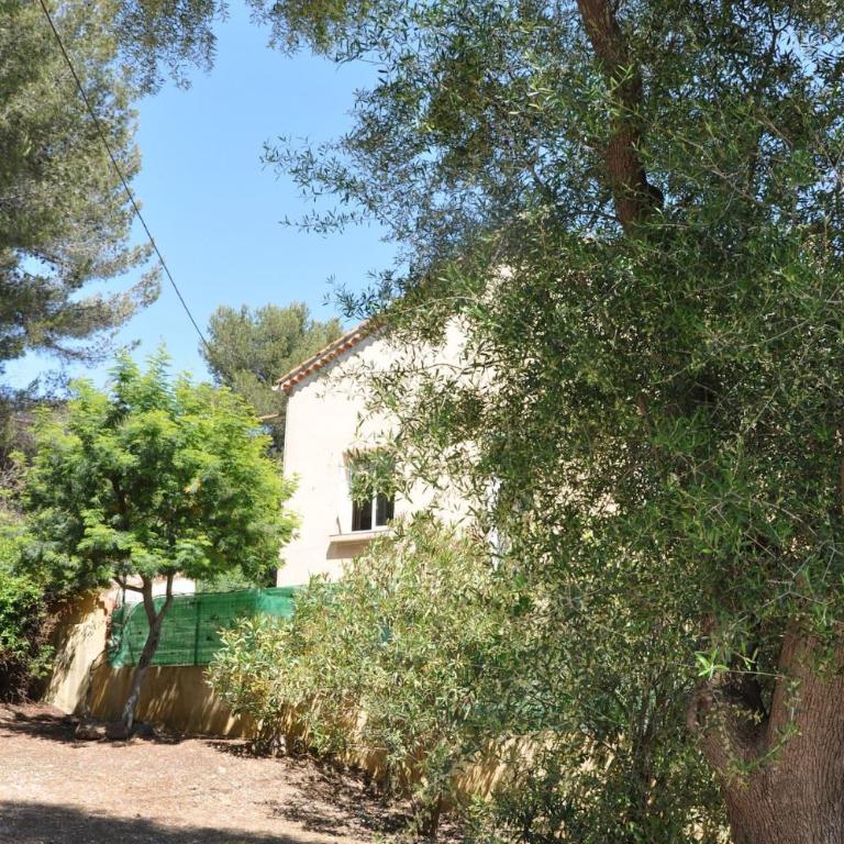 T2 avec terrasse fermée aperçu mer calme colline proche plages Almanarre - Appartamento con 1 Camera da Letto - 17