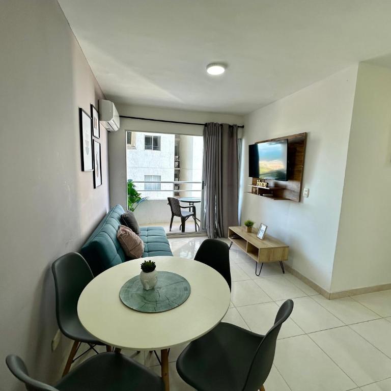 Apartamento de 3 habitaciones con Vista al Mar - Three-Bedroom Apartment - 13