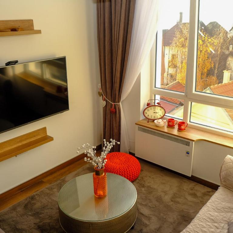 Apt in the Sky - Kopaonik Kraljevi Čardaci - One-Bedroom Apartment - 2