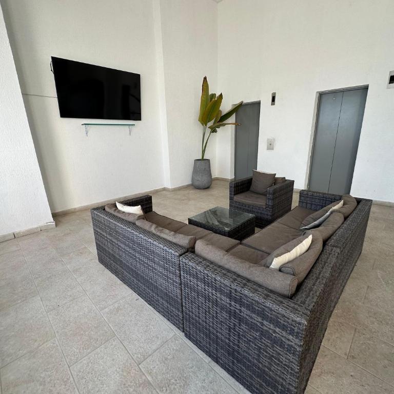 Apartamento de 3 habitaciones con Vista al Mar - Three-Bedroom Apartment - 21
