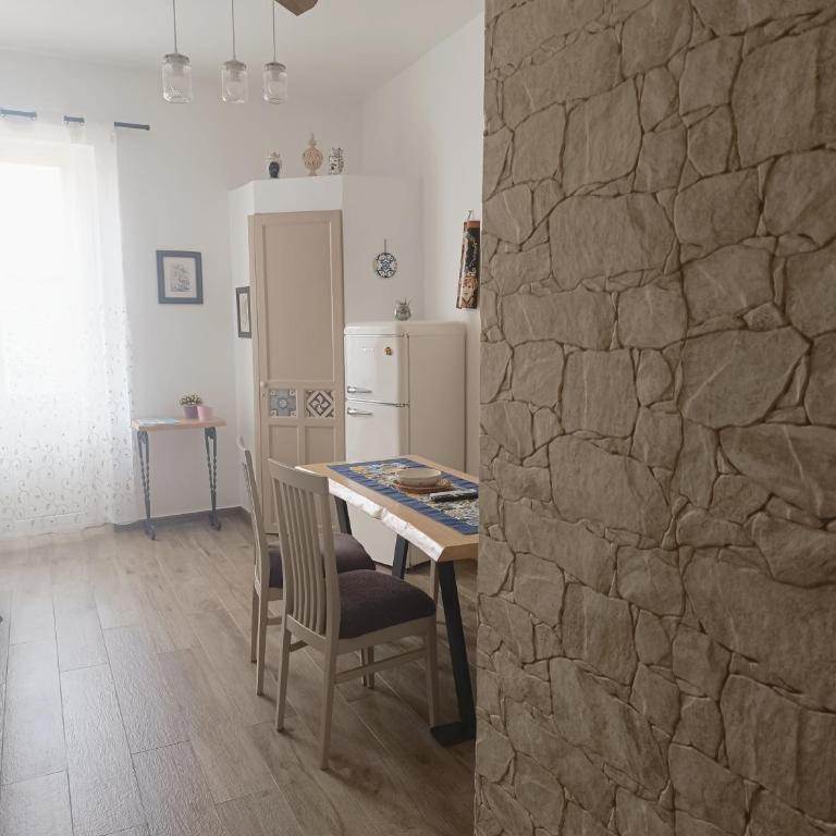 Citrus Verde - One-Bedroom Apartment - 3