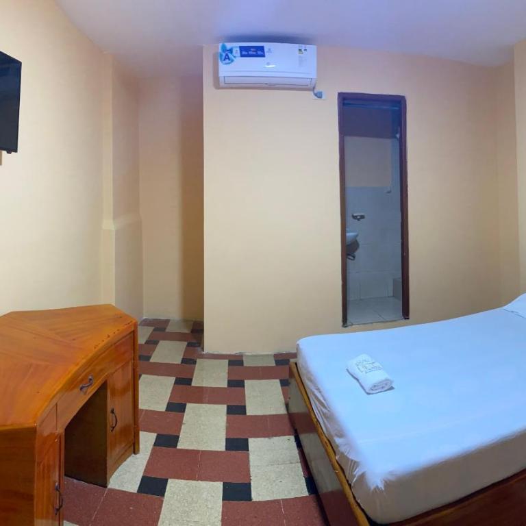 Hostal Estrella - Double Room - 6