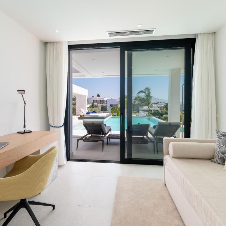 VACATION MARBELLA I Villa Hanami, Private Infinity Edge-Pool, Gym, Movie Theater, Night-Security, Alarm System, Close to Golfs and Beaches - Villa - 54
