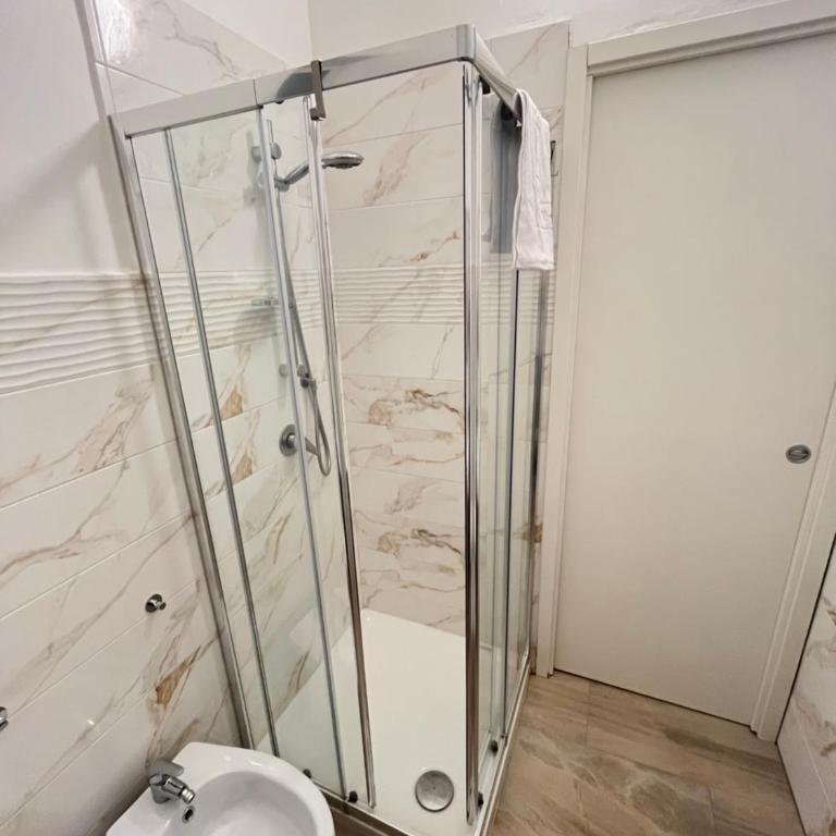 Villareale28 suite - Appartamento Standard con 3 Camere da Letto - 37
