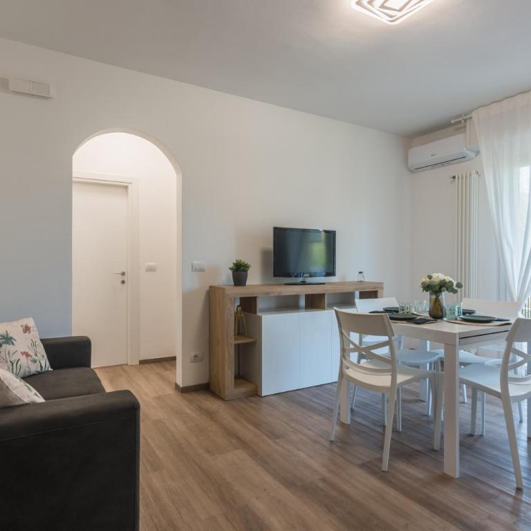 Appartamento Giacosa Riccione - Two-Bedroom Apartment - 23