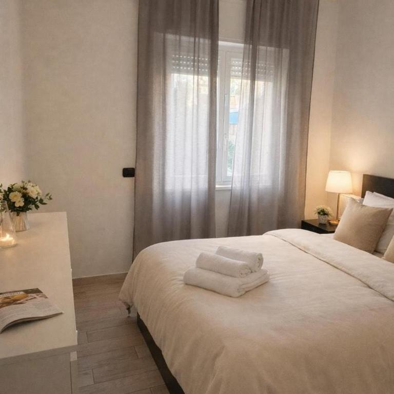 Domus Alexandrae - Metro A & Tuscolana - Appartamento con 1 Camera da Letto - 2