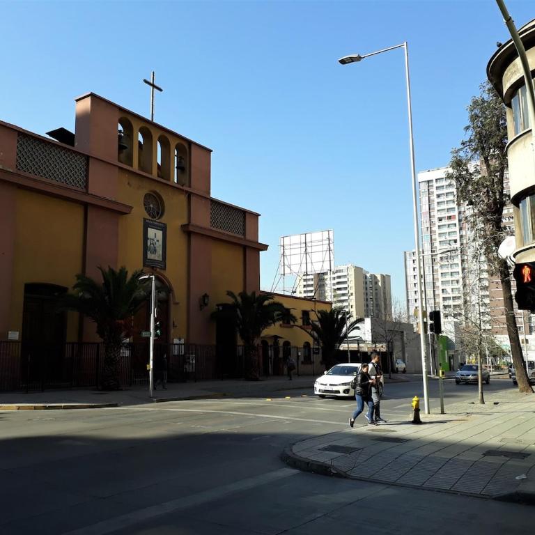 Great view, space and tranquility in downtown Santiago - Three-Bedroom Apartment - 32