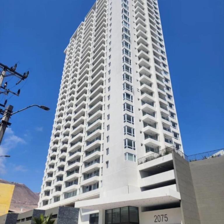 luxurious area and safer than Iquique - Two-Bedroom Deluxe Apartment with Balcony - 9