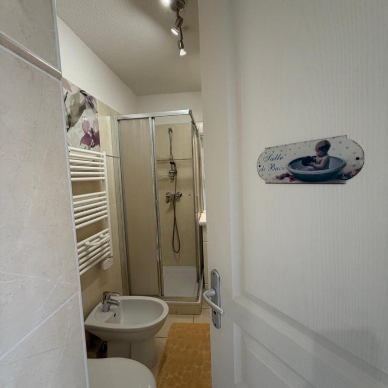 Bilocale Menton centro, terrazzo e parking privato - One-Bedroom Apartment - 19