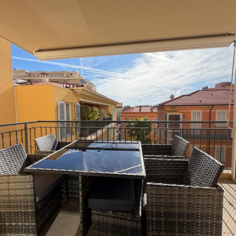 Bilocale Menton centro, terrazzo e parking privato - One-Bedroom Apartment - 10