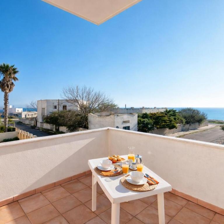 ONDA BLU-Appartamenti - Appartamento con Vista Mare - 8