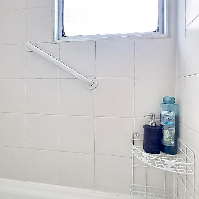 Desayuno, Cómodo, ideal para Familia y Trabajo - Twin Room with Bathroom - 10