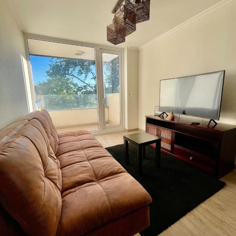 Moderno Departamento Céntrico con estacionamiento - Two-Bedroom Apartment - 1