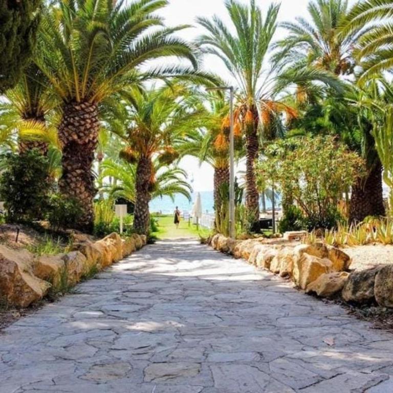 Apartamento con acceso directo a la playa - Two-Bedroom Apartment - 17