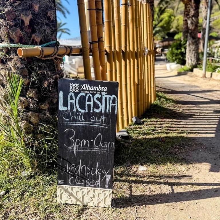 Apartamento con acceso directo a la playa - Two-Bedroom Apartment - 35