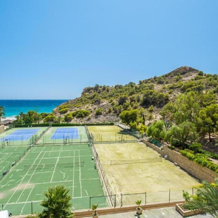 Apartamento con acceso directo a la playa - Two-Bedroom Apartment - 39