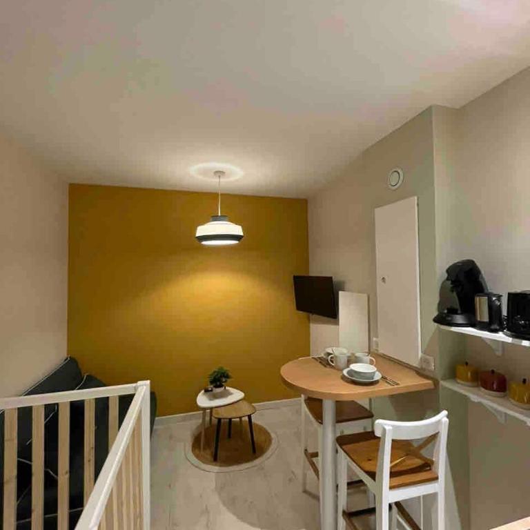 Val Saint Gregoire 67 Charmant Souplex 2 Pers Colmar - Apartment mit 1 Schlafzimmer und Gartenblick - 4
