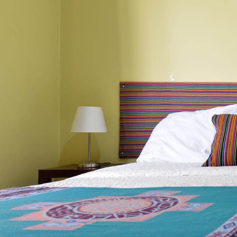 Pikaflor B&B - Six-Bedroom House - 14
