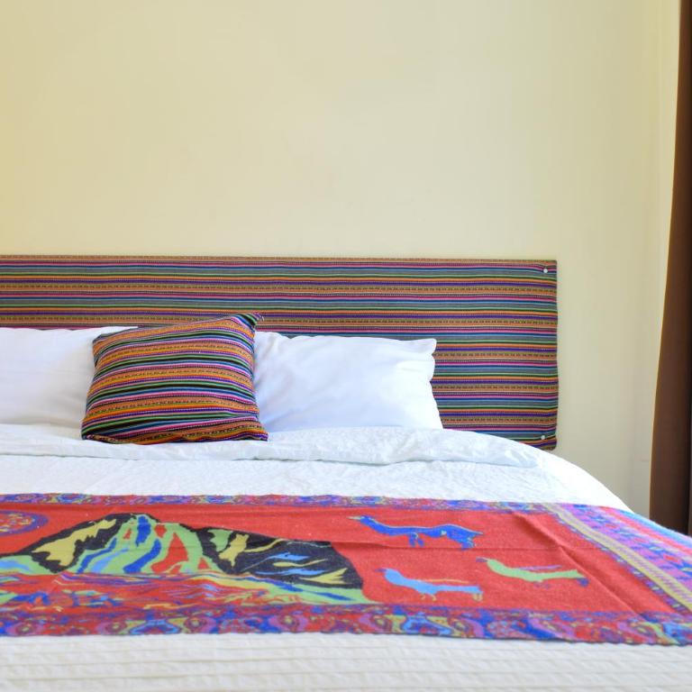 Pikaflor B&B - Six-Bedroom House - 6
