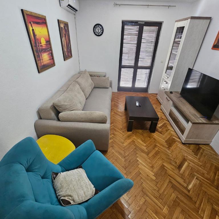 Andrej & Viktor - Two-Bedroom Apartment - 1