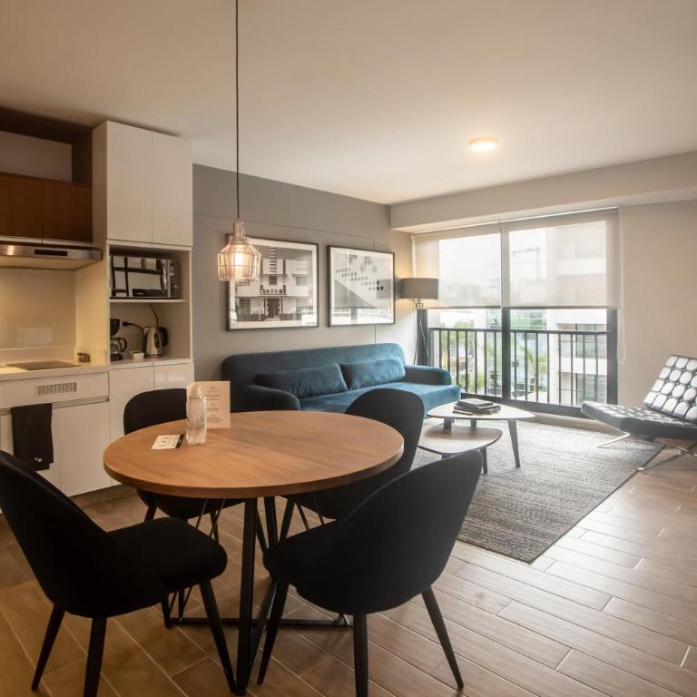 Luxury 2BR in Miraflores near Malecón with parking - Vacation Home - 29