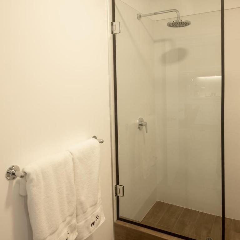 Luxury 2BR in Miraflores near Malecón with parking - Vacation Home - 14
