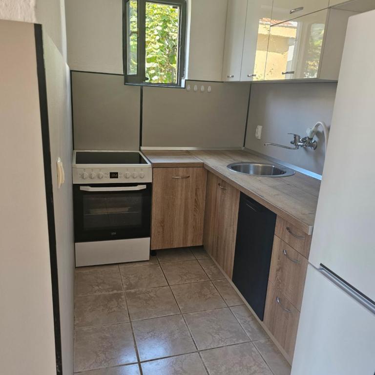 Andrej & Viktor - Two-Bedroom Apartment - 34