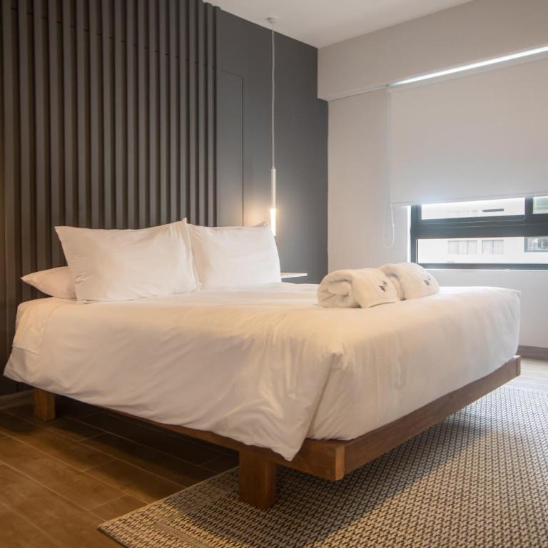 Luxury 2BR in Miraflores near Malecón with parking - Vacation Home - 42